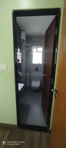 Bathroom Image of 650 Sq.ft 2 BHK Apartment / Flat for sale in The Baya Victoria, Byculla Mumbai for Rs. 17500000