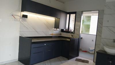 Kitchen Image of 1300 Sq.ft 2 BHK Apartment / Flat for rent in Janki The Centrum, Dahin Nagar Surat for Rs. 18000