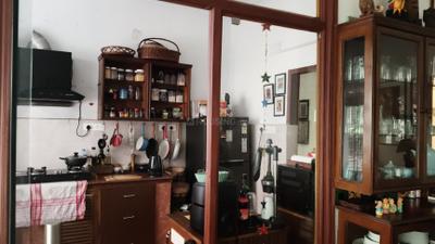 Kitchen Image of 1350 Sq.ft 3 BHK Apartment / Flat for sale in Kalighat Kolkata for Rs. 18500000