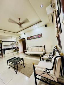 Hall Image of 1725 Sq.ft 3 BHK Apartment / Flat for sale in Sunpharma Road Vadodara for Rs. 5500000