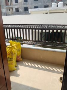 Balcony Image of 1100 Sq.ft 2 BHK Apartment / Flat for sale in Sector 104 Noida for Rs. 5250000