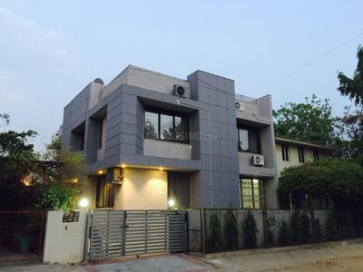 Image of 3540 Sq.ft 5 BHK Independent House for rent in Sector 8, Gandhinagar for Rs. 85000
