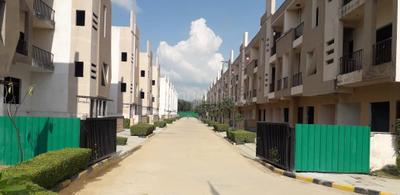 Image of 100 Sq.ft Residential Plot / Land for sale in Supertech Golf Country, Yeida, Greater Noida for Rs. 5900000