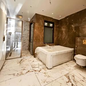 Bathroom Image of 1800 Sq.ft 3 BHK Builder Floor for rent in Inder Puri New Delhi for Rs. 63000