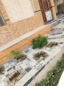 Balcony Image of 600 Sq.ft 2 BHK Independent House for rent in Roberts Lines Lucknow for Rs. 8500