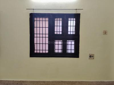 Bedroom Image of 1300 Sq.ft 3 BHK Builder Floor for rent in Nungambakkam Chennai for Rs. 35000