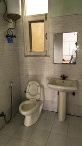 Bathroom Image of 1250 Sq.ft 2 BHK Builder Floor for rent in Sector 45 Noida for Rs. 30000