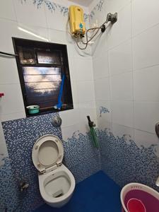 Bathroom Image of Private bedroom Sharing in a 3 bhk for Male  in Prabhadevi, Mumbai