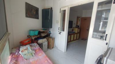 Balcony Image of 550 Sq.ft 1 BHK Apartment / Flat for rent in Vishrantwadi Pune for Rs. 23000