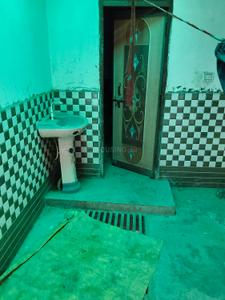 Bathroom Image of 1141 Sq.ft 7 BHK Independent House for sale in Muradnagar Ghaziabad for Rs. 13000000