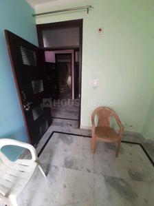 Bedroom Image of 650 Sq.ft 2 BHK Builder Floor for rent in Uttam Nagar New Delhi for Rs. 10500