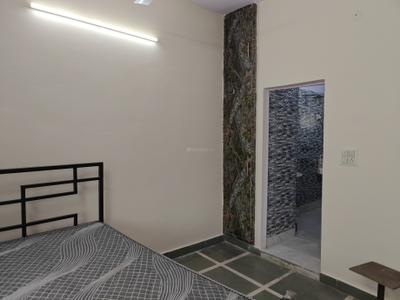 1 RK Independent Builder Floor