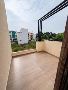 Balcony Image of 881 Sq.ft 3 BHK Duplex for sale in Kolar Road Bhopal for Rs. 7400000