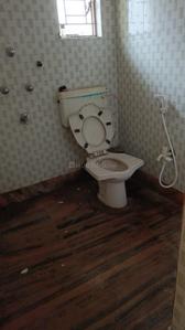 Bathroom Image of 750 Sq.ft 2 BHK Apartment / Flat for rent in Paschim Putiary Kolkata for Rs. 8000