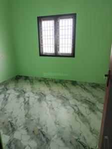 Bedroom Image of 980 Sq.ft 2 BHK Builder Floor for rent in Maraimalai Nagar Part Chennai for Rs. 15000