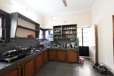 Kitchen Image of 5062 Sq.ft 5 BHK Independent House for sale in Ghatlodiya Ahmedabad for Rs. 43000000