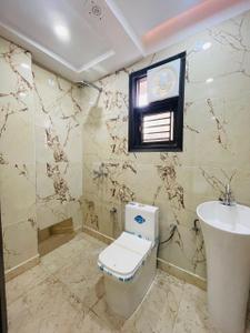 Bathroom Image of 1700 Sq.ft 4 BHK Apartment / Flat for sale in Evermark Maharishi Enclave, Sector 104 Noida for Rs. 10000000
