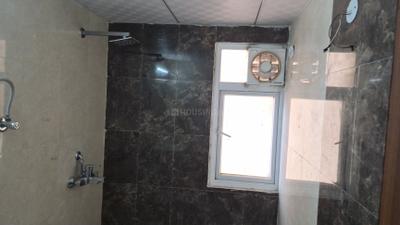 Image of 1069 Sq.ft 3 BHK Apartment / Flat for rent in SG Shikhar Height, Siddharth Vihar, Ghaziabad for Rs. 30500