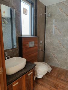 Bathroom Image of 4500 Sq.ft 4 BHK Builder Floor for sale in DLF City Phase 1, DLF Phase 1 Gurgaon for Rs. 90000000