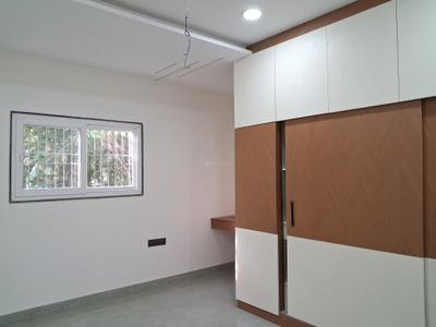 Bedroom Image of 756 Sq.ft 2 BHK Builder Floor for rent in Paschim Vihar New Delhi for Rs. 35000