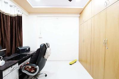 Bedroom Image of 2250 Sq.ft 3 BHK Apartment / Flat for sale in Nikol Ahmedabad for Rs. 10000000