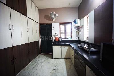 Kitchen Image of 2700 Sq.ft 5 BHK Independent House for sale in Bapunagar Ahmedabad for Rs. 19900000