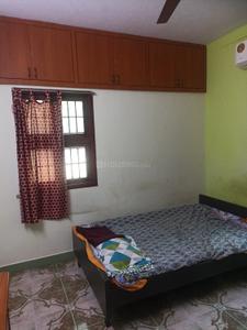 Bedroom Image of 1000 Sq.ft 2 BHK Apartment / Flat for rent in Anna Nagar Chennai for Rs. 30000