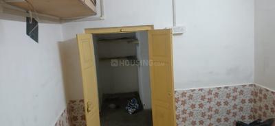 Bedroom Image of 530 Sq.ft 2 BHK Builder Floor for sale in Park Street Area Kolkata for Rs. 2250000