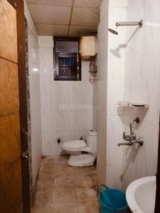 Bathroom Image of 1421 Sq.ft 3 BHK Builder Floor for rent in Indirapuram Ghaziabad for Rs. 29500