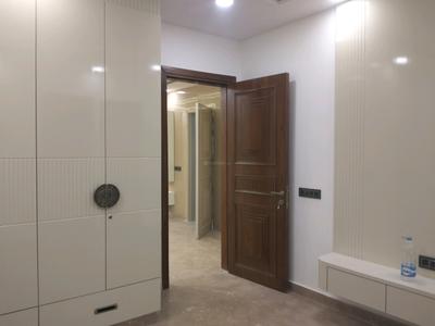 Bedroom Image of 1440 Sq.ft 3 BHK Builder Floor for sale in Mukherjee Nagar New Delhi for Rs. 25200000
