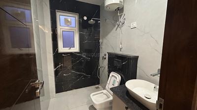 Image of 2200 Sq.ft 3 BHK Builder Floor for rent in Palam Vihar, Gurgaon for Rs. 53000