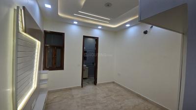 Bedroom Image of 1200 Sq.ft 3 BHK Builder Floor for sale in Sector 4 Rohini New Delhi for Rs. 21000000