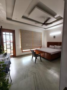 Bedroom Image of 2200 Sq.ft 3 BHK Builder Floor for rent in Sector 5 Gurgaon for Rs. 28000