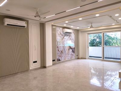 Living Room Image of 2500 Sq.ft 4 BHK Builder Floor for sale in Paramount Luxury Golf Course Extension, Sector 57 Gurgaon for Rs. 32500000