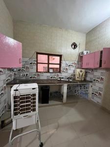 Kitchen Image of 1500 Sq.ft 1 BHK Independent House for rent in Clement Town Dehradun for Rs. 13000