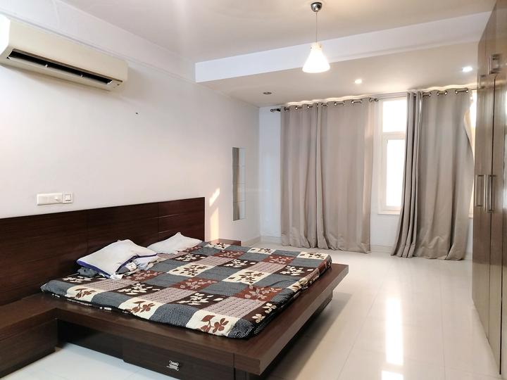DLF Phase 3 Bedroom 1