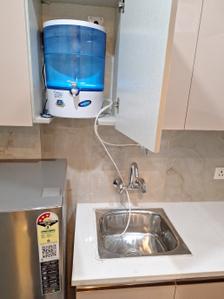 Kitchen Image of 350 Sq.ft 1 RK Studio for rent in Ansal Esencia Sector 67, Sector 67 Gurgaon for Rs. 23000