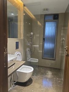 Common Bathroom Image of 2750 Sq.ft 4 BHK Apartment / Flat for sale in Parinee Liva Roca, Juhu Mumbai for Rs. 137500000