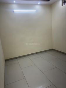 Bedroom Image of 675 Sq.ft 2 BHK Apartment / Flat for sale in Tilak Nagar New Delhi for Rs. 5400000