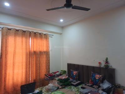 Bedroom Image of 1200 Sq.ft 3 BHK Builder Floor for rent in Sector 110 Gurgaon for Rs. 32000