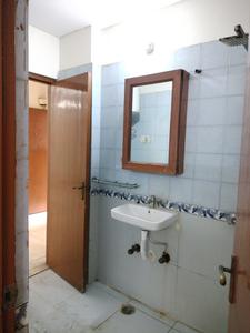 Common Bathroom Image of 1700 Sq.ft 3 BHK Apartment / Flat for sale in Sector 9 Dwarka New Delhi for Rs. 29800000