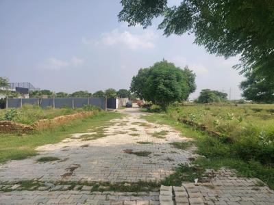 Image of 450 Sq.ft Residential Plot / Land for sale in Bhanauta, Greater Noida for Rs. 1750000