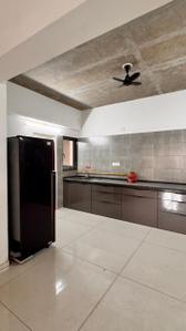 Kitchen Image of 4550 Sq.ft 5 BHK Apartment / Flat for sale in Saanvi Skydeck Serene, Godhavi Ahmedabad for Rs. 20000000