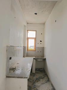 Kitchen Image of 750 Sq.ft 2 BHK Builder Floor for sale in DLF Ankur Vihar Ghaziabad for Rs. 2275033