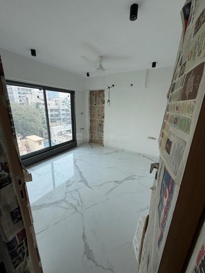 Khar West Bedroom 1