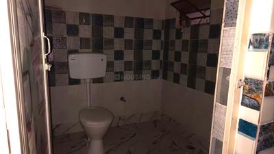 Bathroom Image of 800 Sq.ft 2 BHK Apartment / Flat for sale in Hindmotor Hooghly for Rs. 2160000