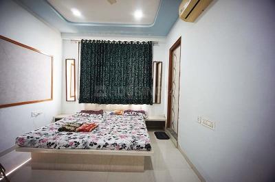 Bedroom Image of 1800 Sq.ft 3 BHK Apartment / Flat for sale in Sola Ahmedabad for Rs. 10500000