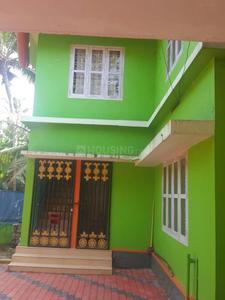 Balcony Image of 2000 Sq.ft 3 BHK Independent House for rent in Thiruvalla Pathanamthitta for Rs. 12000