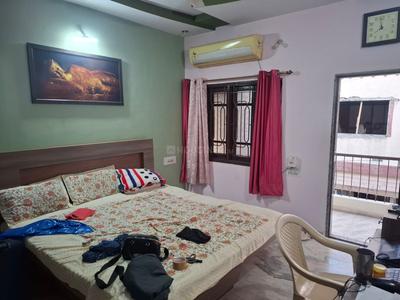 Bedroom Image of 90 Sq.ft 2.5 BHK Independent House for rent in Adajan Surat for Rs. 28000