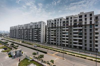 Image of 1325 Sq.ft 2 BHK Apartment / Flat for sale in Vatika City Homes, Sector 83, Gurgaon for Rs. 14000000